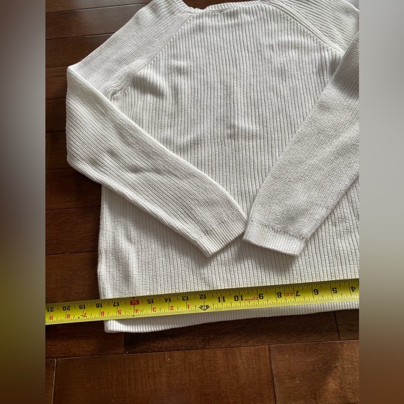ELLE Knit White Sweater Size Medium PolkaDot - Picture 8 of 13